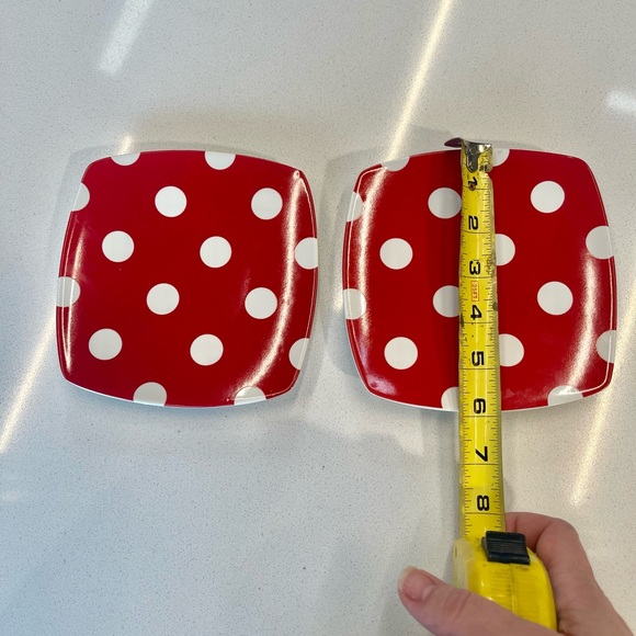 Style Happy Sugarland 6” square red white polka dot set of 4 Plates - Picture 4 of 6